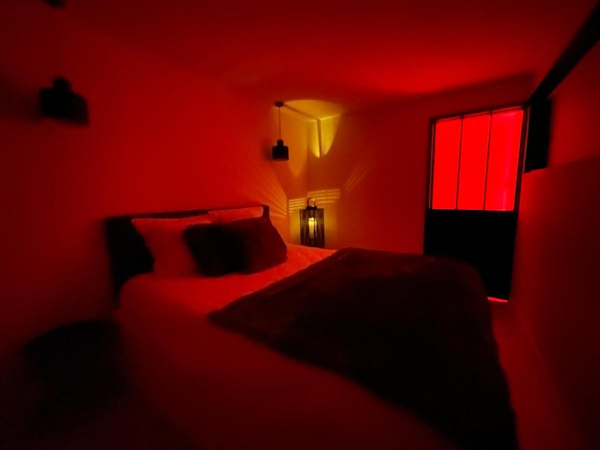 Апартаменти Loft Red Lights Сен-Сіпріян Екстер'єр фото