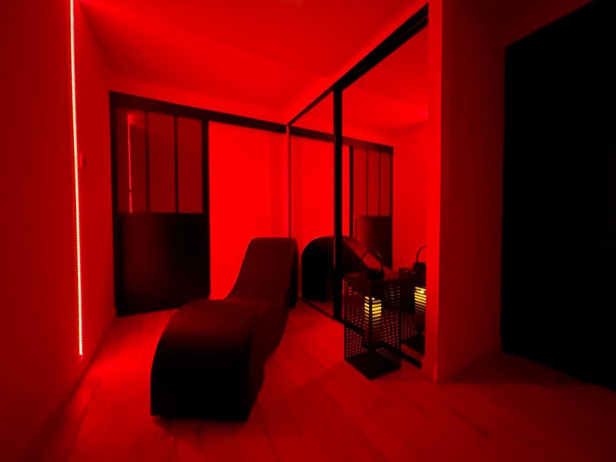 Апартаменти Loft Red Lights Сен-Сіпріян Екстер'єр фото