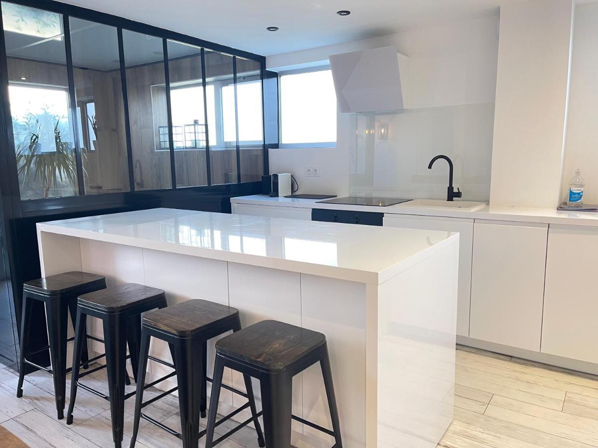 Апартаменти Loft Red Lights Сен-Сіпріян Екстер'єр фото